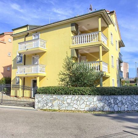 Baska Point Appartement Buitenkant foto