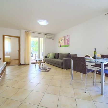 Baska Point Appartement Buitenkant foto