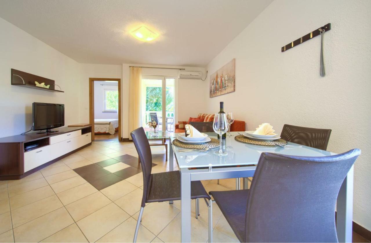Baska Point Appartement Buitenkant foto