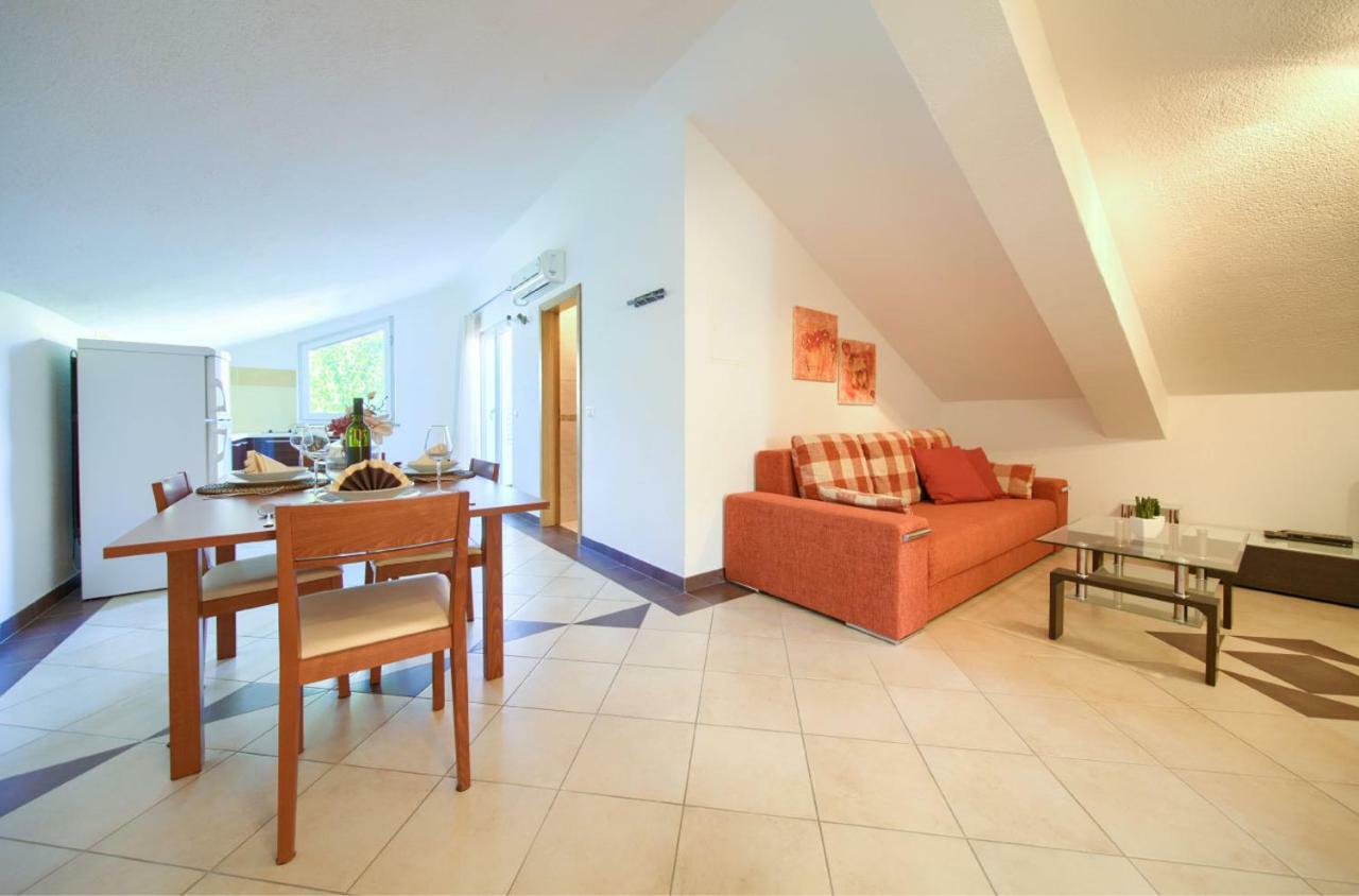 Baska Point Appartement Buitenkant foto